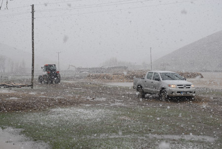 Yüksekova ve köylerde sel 10