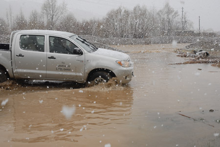Yüksekova ve köylerde sel 11