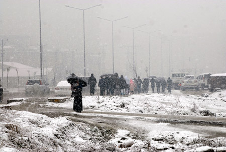 Yüksekova ve köylerde sel 41