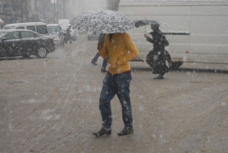 Yüksekova ve köylerde sel 48