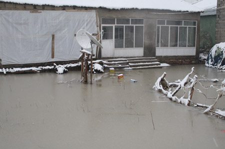 Yüksekova ve köylerde sel 58