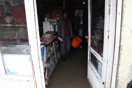 Yüksekova ve köylerde sel 66