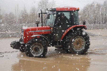 Yüksekova ve köylerde sel 9