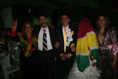 Hakkari Düğünlerinden kareler 31-05-2011 27