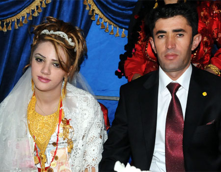 Yüksekova Düğünlerinden fotoğraflar (1 Kasım 2009) 4
