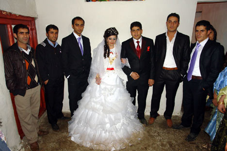 Şemdinli düğünleri 1 Kasım 2009 8