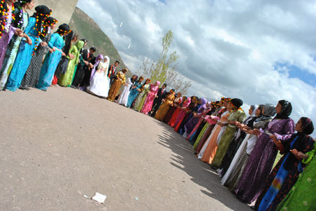 Şemdinli Düğünleri - 24-05-2011 105