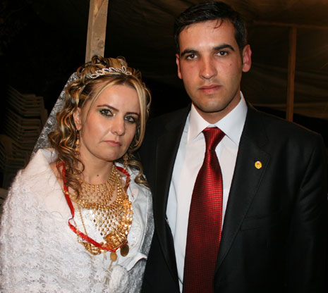 Yüksekova düğünleri - Foto - (8 Kasım 2009) 3