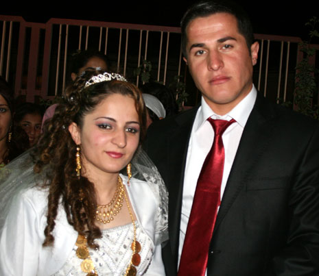 Yüksekova düğünleri - Foto - (8 Kasım 2009) 5