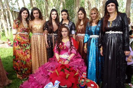 Yüksekova Düğünleri (5 Haziran 2011) 204