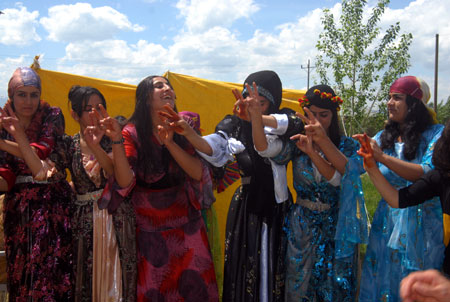 Yüksekova Düğünleri (5 Haziran 2011) 33