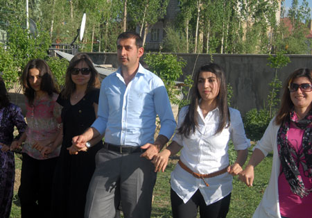 Yüksekova Düğünleri (5 Haziran 2011) 70