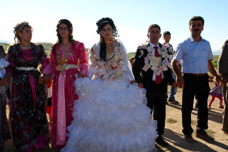 Yüksekova Düğünleri (20 Haziran 2011) 158