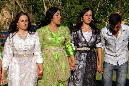 Yüksekova Düğünleri (20 Haziran 2011) 163