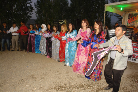 Yüksekova Düğünleri (26 Haziran 2011) 196
