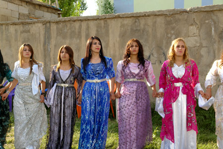 Yüksekova Düğünleri (26 Haziran 2011) 43