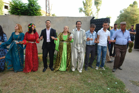 Yüksekova Düğünleri (26 Haziran 2011) 62