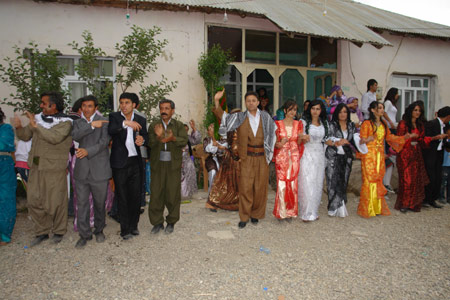 Yüksekova Düğünleri (26 Haziran 2011) 79