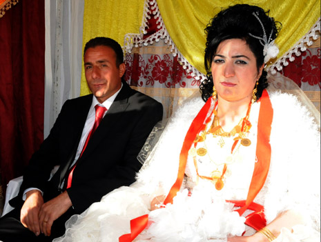 Yüksekova düğünleri(21-22 Kasım 2009) 5