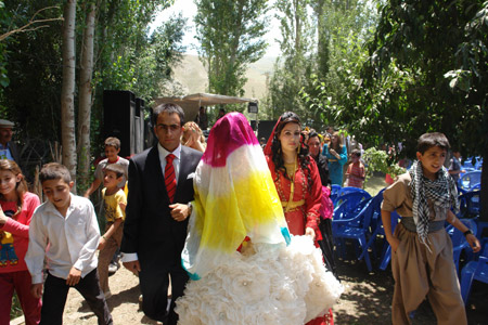 Yüksekova Düğünleri (2-3 Temmuz 2011) 60
