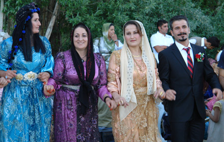 Yüksekova Düğünleri (2-3 Temmuz 2011) 75