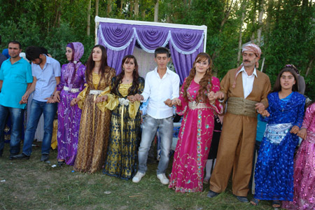 Yüksekova Düğünleri (2-3 Temmuz 2011) 93
