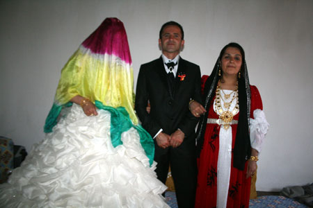 Hakkari Düğünleri (2-3 Temmuz 2011) 223