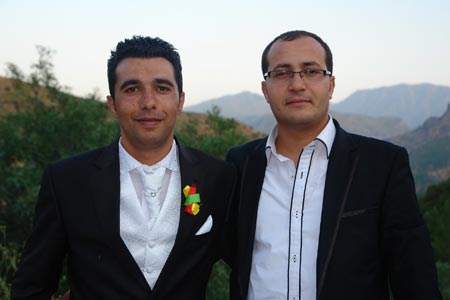 Şemdinli'de bir Oruç ailesinin düğününden fotoğraflar 13