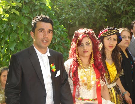 Şemdinli'de bir Oruç ailesinin düğününden fotoğraflar 28
