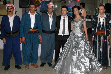 Konya'da bir Hakkari düğünü 1