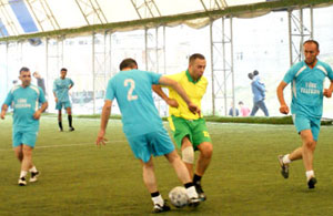 Hakkari'deki turnuvada 23-06-2013 grup maçları devam ediyor