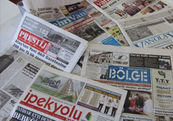 AKP-Cemaat kavgası kıyasıya manşetlerde!