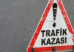 Yüksekova'nın Şemdinli yolu Caddesi üzerinde trafik kazası