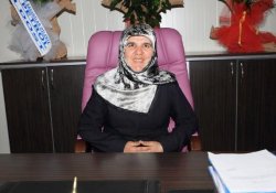 Erciş'in Kadın Eşbaşkanı kendi parasıyla mor makam koltuğu aldı