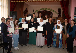 Binevş Kadın Merkezinde sertifika töreni