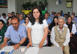 Silopi Belediyesi Eş Başkanları İle Meclis Üyeleri Mal Varlıklarını Açıkladı