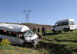 Muradiye'de kaza: 4 yaralı