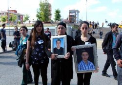 Mehmet Ayvalıtaş Davasına Gelenlerden Soma İçin Saygı Duruşu
