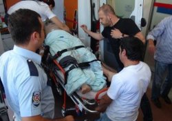 Hilvan'da Polis Aracı Devrildi: 2 Yaralı