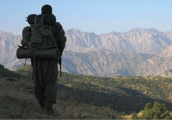 PKK: Artık üç kişilik İmralı ziyaretleri yeterli değil