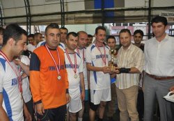 Doktor Özlem Vuran İçin Futbol Turnuvası Düzenlendi