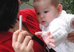 Fransa'da hamile kadınlara sigarayı bırakmaları için 300 euro