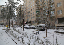 Diyarbakır'a yılın ilk karı