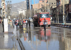 Cengiz Topel Caddesi tazyikli su ile yıkandı