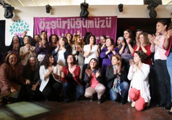 HDP'li kadın adaylar kadınlarla buluştu