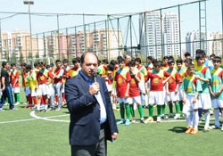 2. Lig Amed Futbol Turnuvası başladı