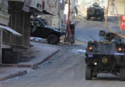 Sur'da çatışma: 2 polis yaralandı