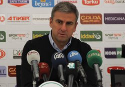 Hamza Hamzaoğlu Bursaspor’da mağlubiyetle başladı
