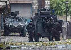 Sur’da çatışma: 5 polis ve 4 asker yaralandı
