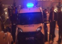 Eyüp’te polis aracına silahlı saldırı